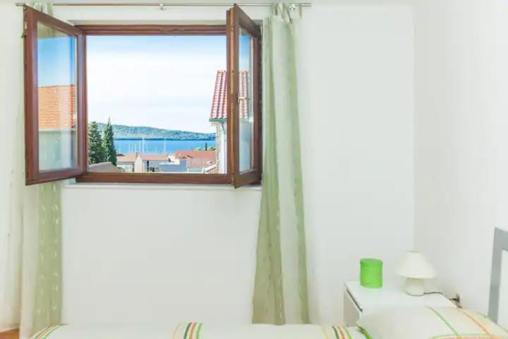 Apartment Morovic Kastela Ngoại thất bức ảnh