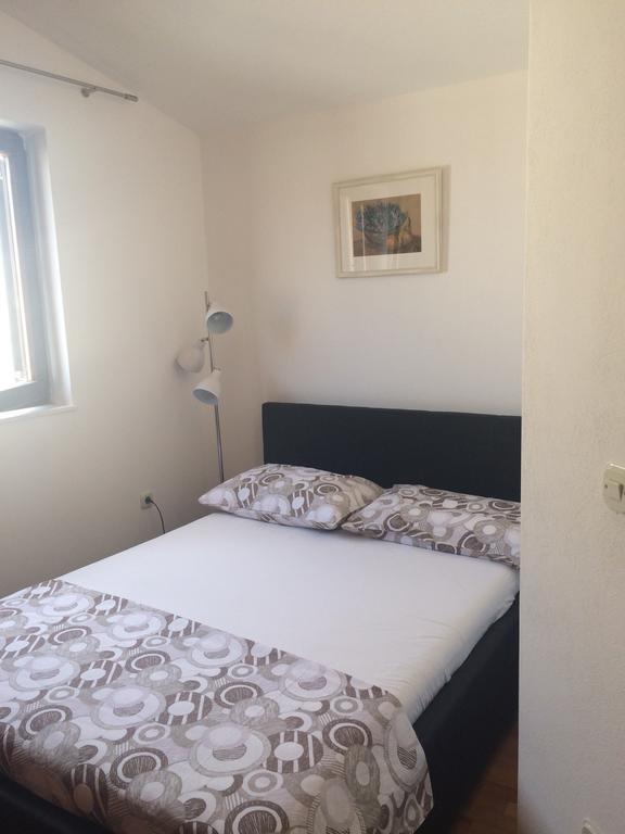 Apartment Morovic Kastela Ngoại thất bức ảnh
